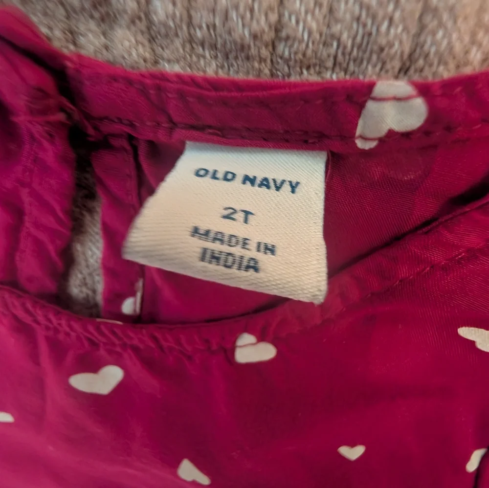 Old Navy Pink And White Heart Patterned Swing Dress Size 2T